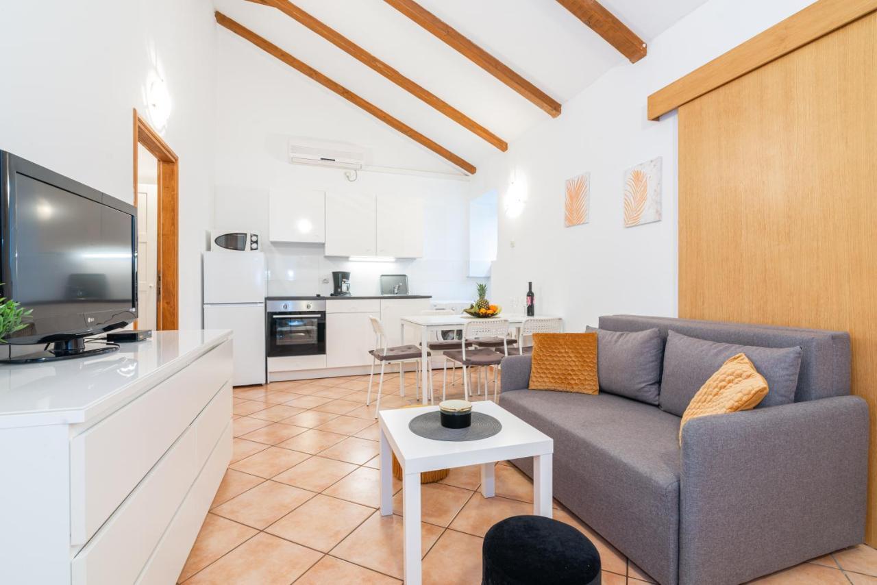 Apartment Gobac Ичичи Экстерьер фото