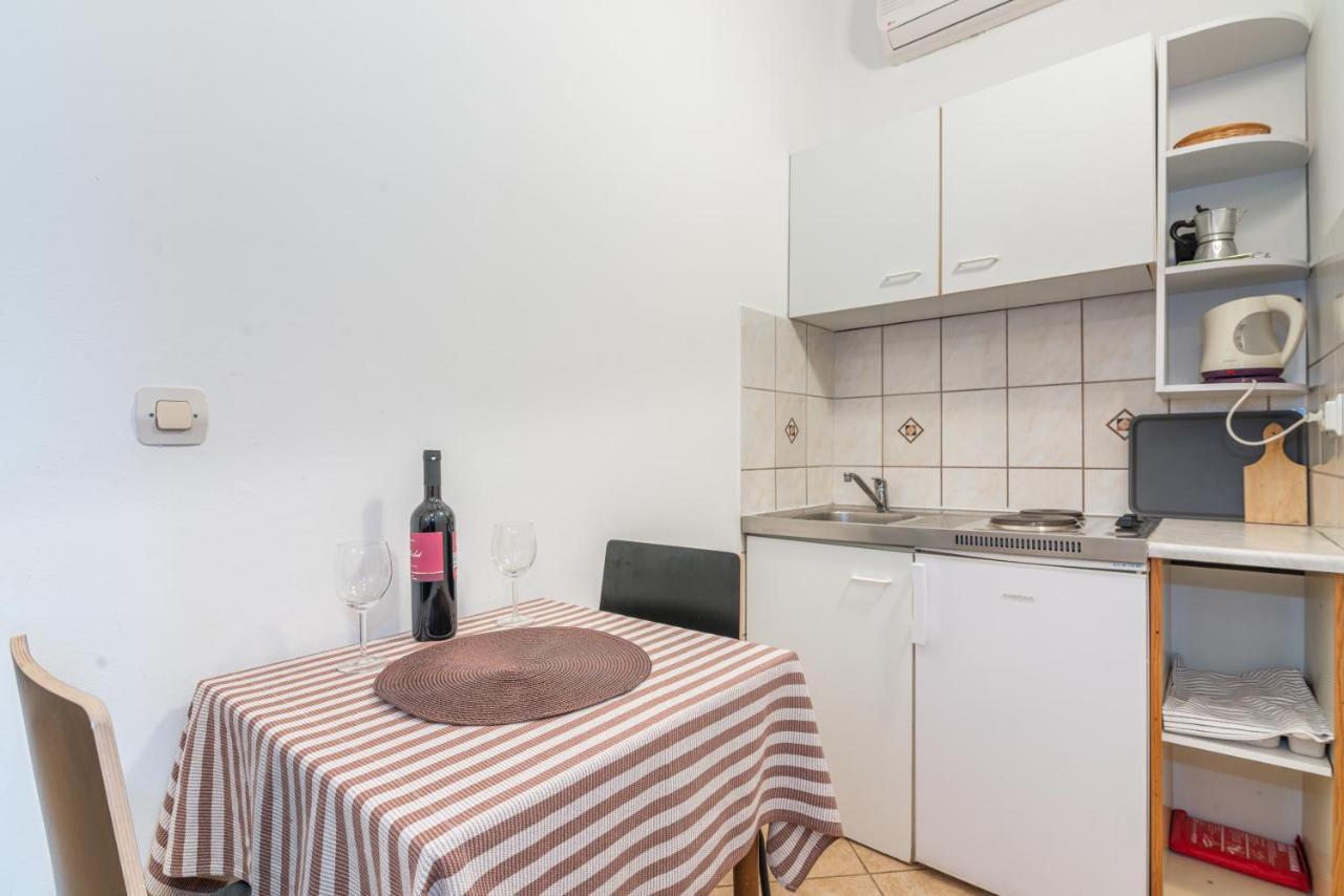 Apartment Gobac Ичичи Экстерьер фото